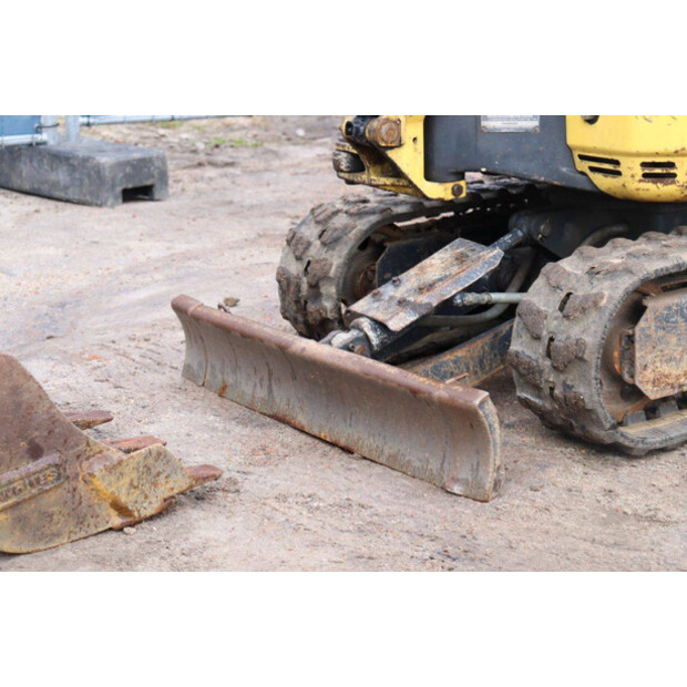 2016 YANMAR SV08-1A(S)-46502070