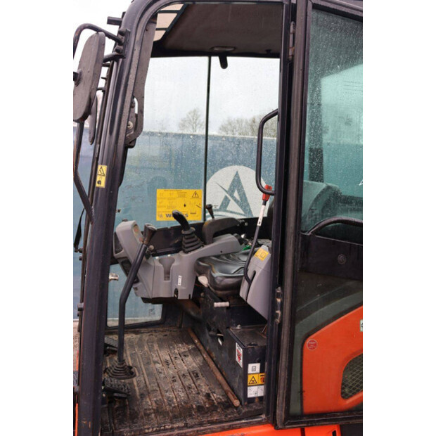 2018 KUBOTA KX015-4-46502150