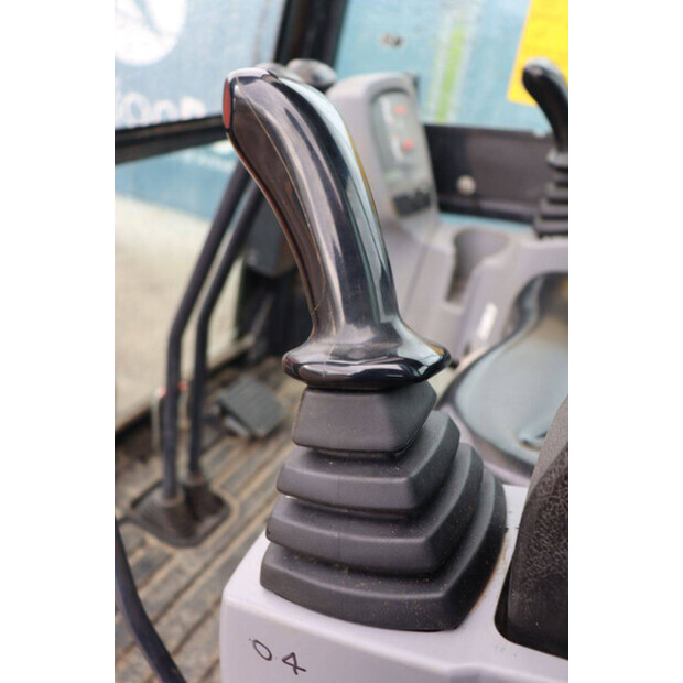 2018 كوبوتا KX015-4-46502157