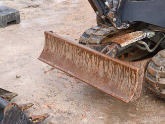 2016-yanmar-sv16-1441465-46502181