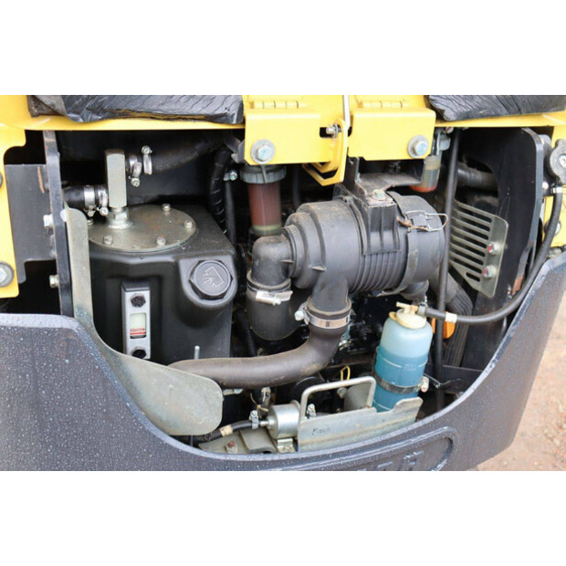 2016 يانمار SV16-46502197