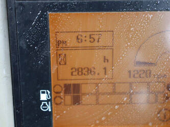 2016-yanmar-sv16-1441465-46502207