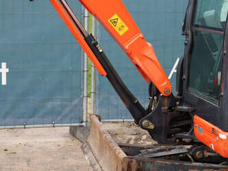 2016-kubota-u27-4-1441466-46502228