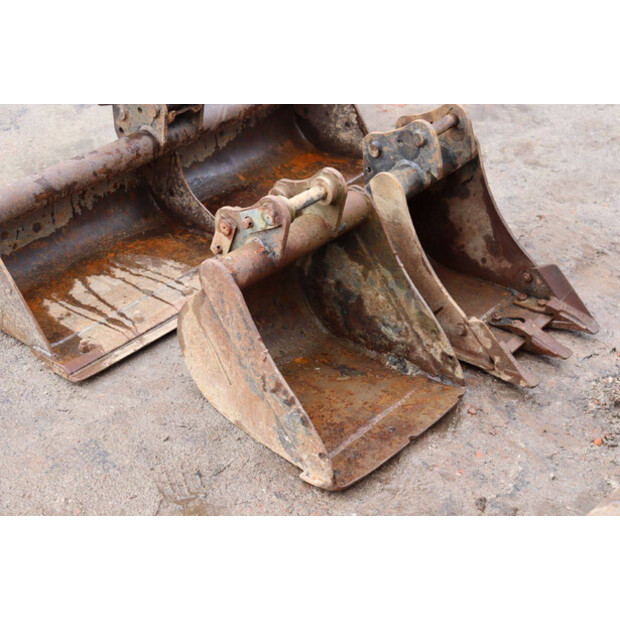 2016 كوبوتا U27-4-46502233