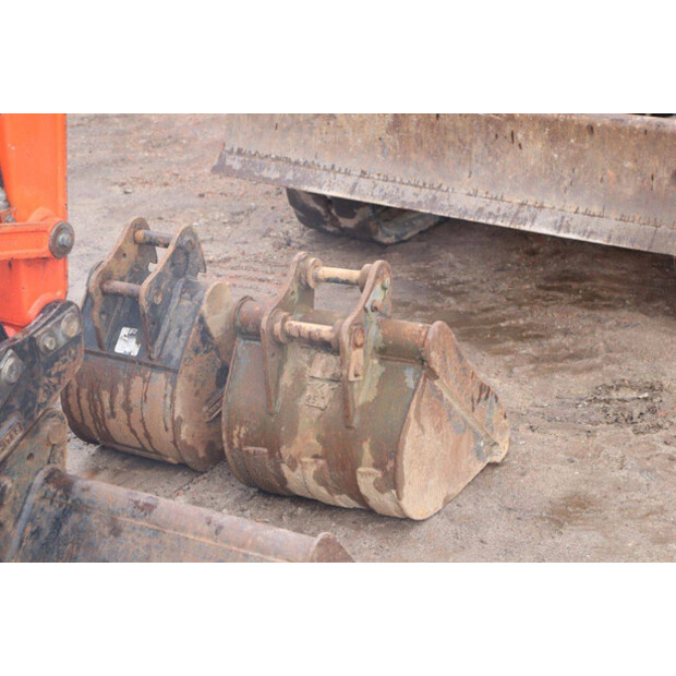 2016 كوبوتا U27-4-46502239