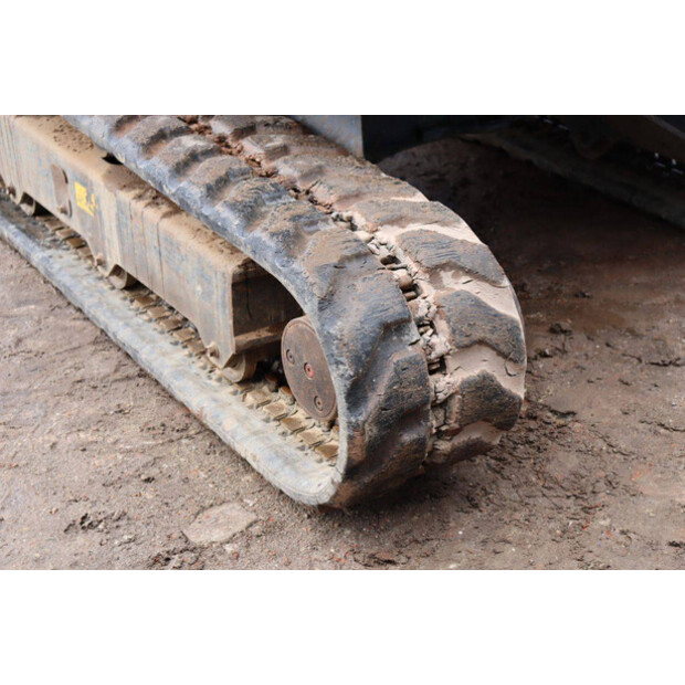 2016 كوبوتا U27-4-46502246