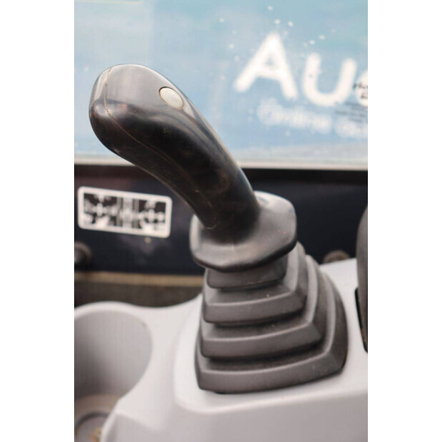 2016 كوبوتا U27-4-46502258