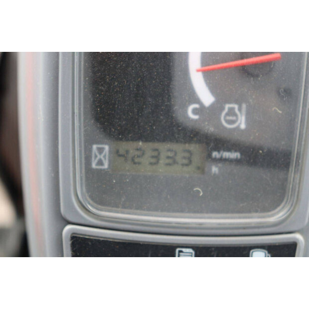 2016 كوبوتا U27-4-46502261