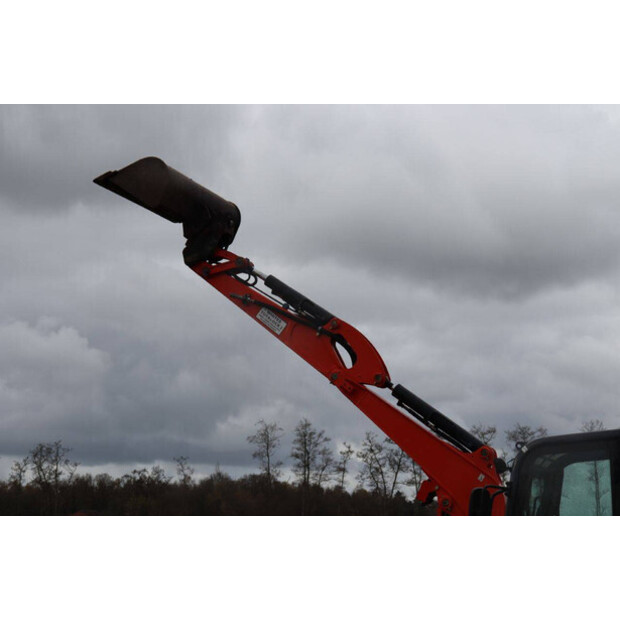 2016 كوبوتا U27-4-46502270