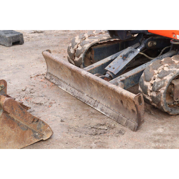 2016 كوبوتا U27-4-46502271