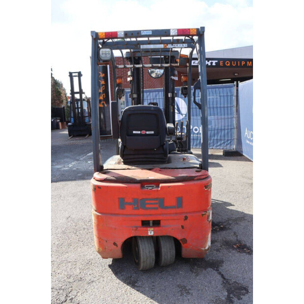 2021 هيلي CPD20SQ-46502310