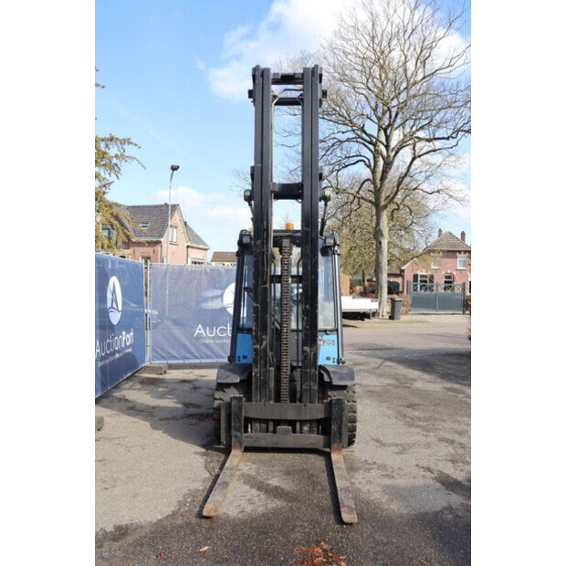 2009 Linde H25T-46502357