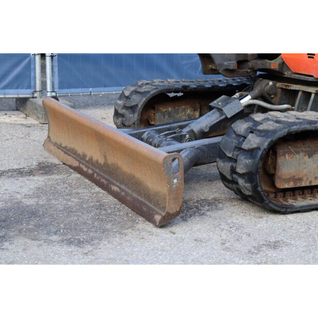 2015 كوبوتا KX121-3α-46502429