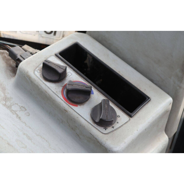 2006 كرامر 480-46502678