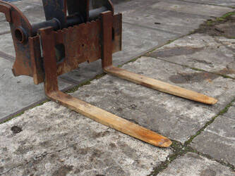 2016-hitachi-zx140w-5b-1441482-46502732