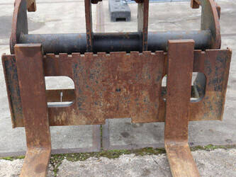 2016-hitachi-zx140w-5b-1441482-46502734