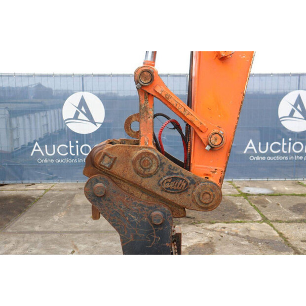 2016 Hitachi ZX140W-5B-46502736