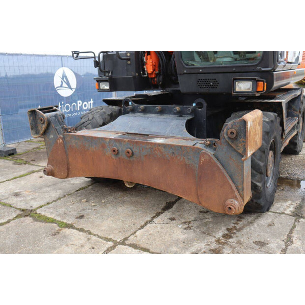 2016 Hitachi ZX140W-5B-46502737