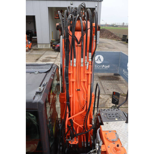 2016 Hitachi ZX140W-5B-46502753