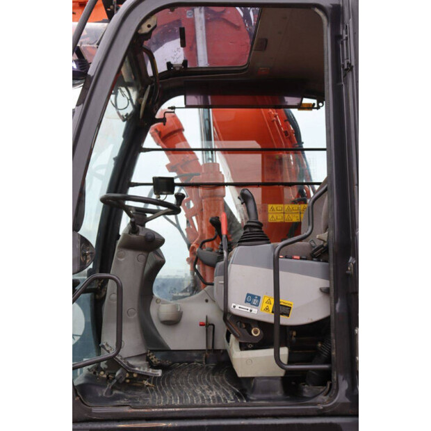 2016 Hitachi ZX140W-5B-46502758