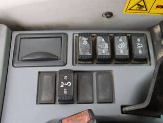 2016-hitachi-zx140w-5b-1441482-46502765