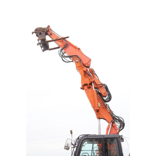 2016 Hitachi ZX140W-5B-46502776