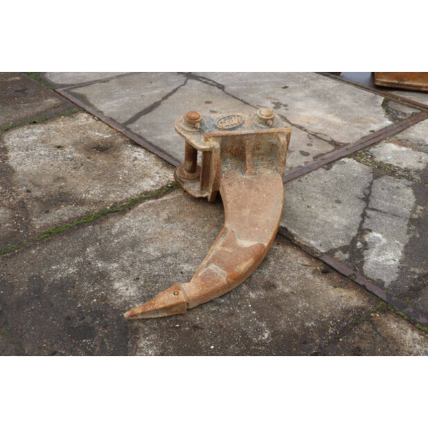 2016 Hitachi ZX140W-5B-46502781