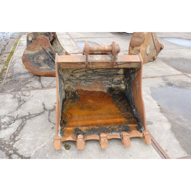 2016 Hitachi ZX140W-5B-46502788