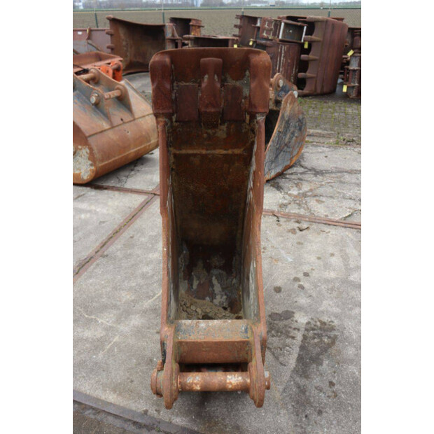 2016 Hitachi ZX140W-5B-46502794