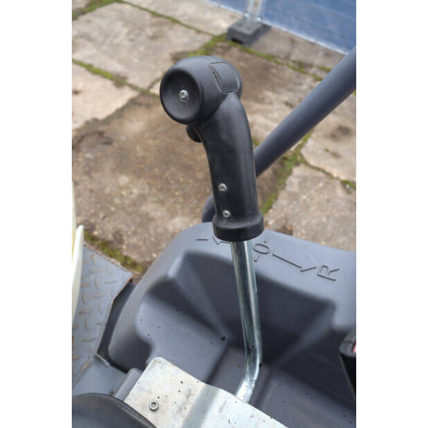 2020 هام HD 10 VV-46502826