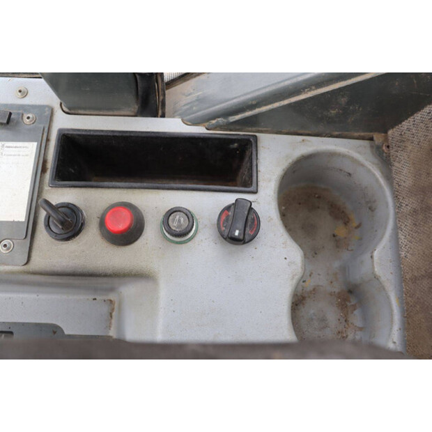 2007 كرامر 850-46502959