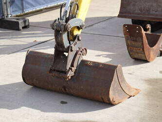 2018-neuson-e12-04-46503009