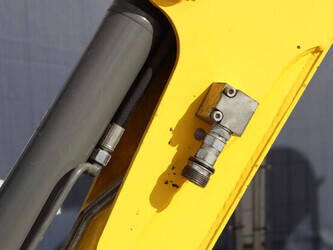 2018-neuson-e12-04-46503012