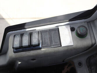 2018-neuson-e12-04-46503029