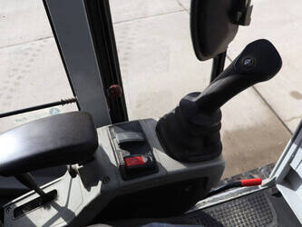 2018-neuson-e12-04-46503030