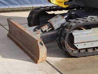 2018-neuson-e12-04-46503039