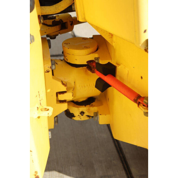 2005 بوماج BW80AD-2-46503058