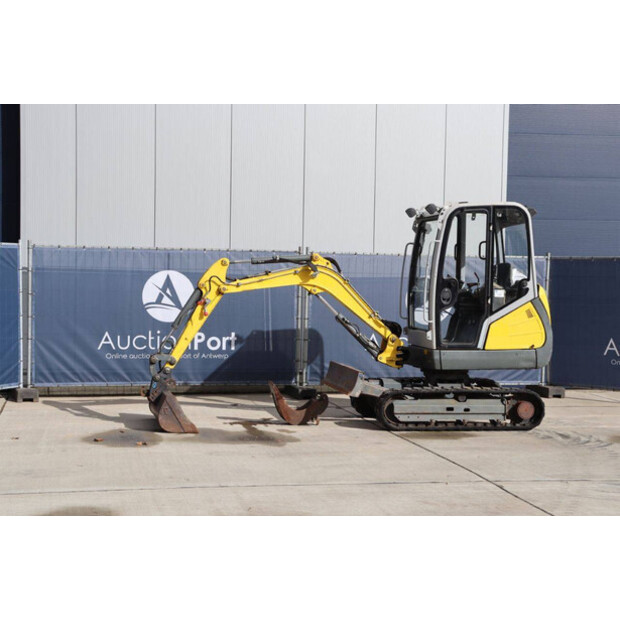 2017 Neuson E12-04-46503073