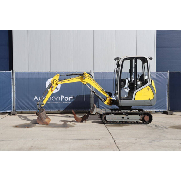 2017 Neuson E12-04-46503074