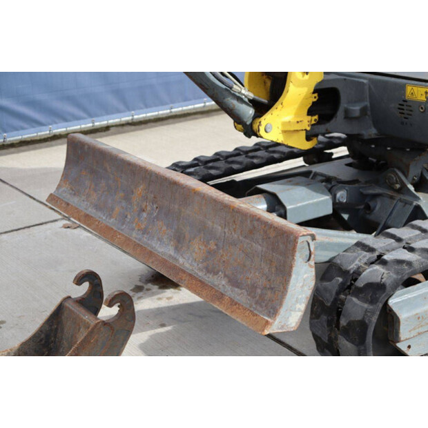 2017 Neuson E12-04-46503087