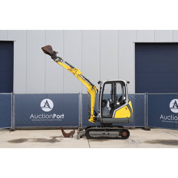 2017 Neuson E12-04-46503112