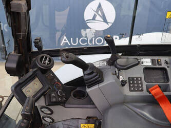 2022-bobcat-e50z-46503178