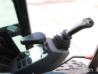 2022-bobcat-e50z-46503184