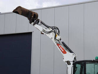 2022-bobcat-e50z-46503194