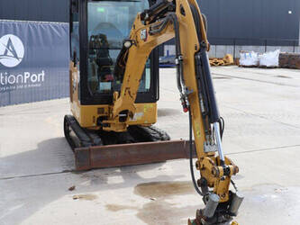 caterpillar-302cr-1441493-46503202