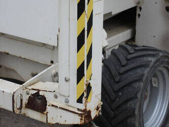 2013-genie-gs-3369-1441497-46503355