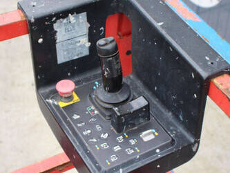 2013-genie-gs-3369-1441497-46503367