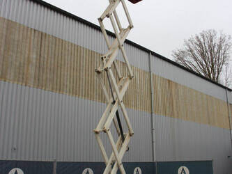 2013-genie-gs-3369-1441497-46503370