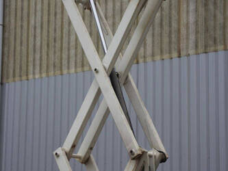 2013-genie-gs-3369-1441497-46503375