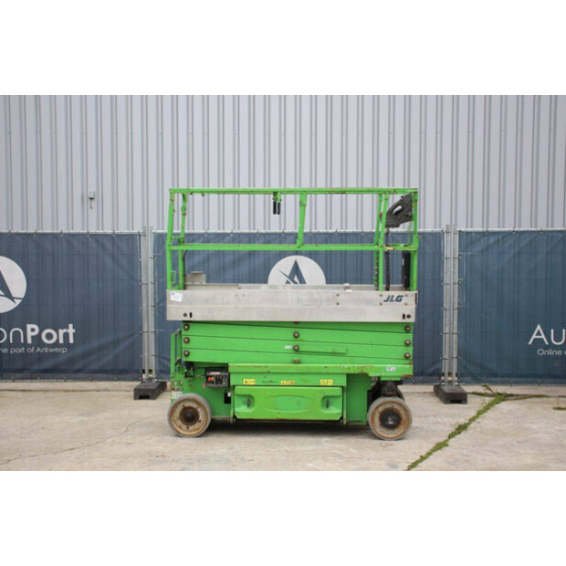 2012 جيه ال جي 2630ES-46503456